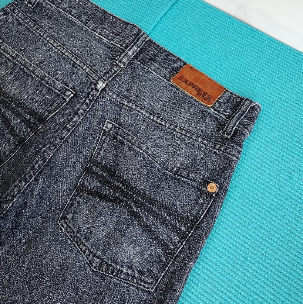 Express Mens Boot Cut Kingston Classic Fit Jeans 30 X32